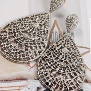 Stella & Dot Thea Lace Chandeliers